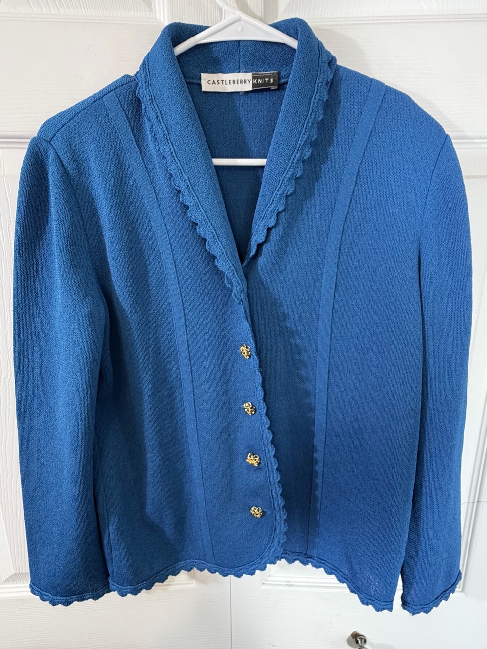 Castleberry Knits Vintage Blue Sweater Jacket Gold Buttons Womens Medium scallop